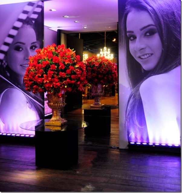 ZoomVIP-Gabriela-10001