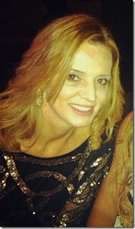 602506_509199645766578_319984065_n - Cópia