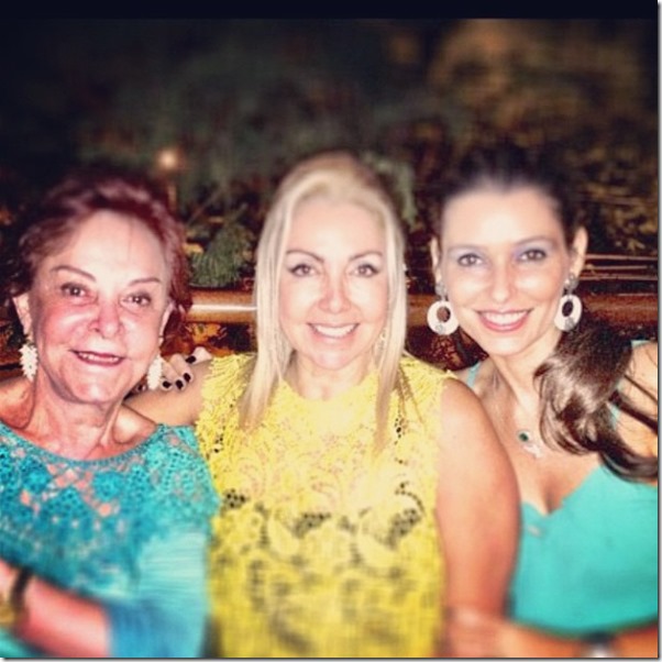 598572_3499766272688_1685795343_n